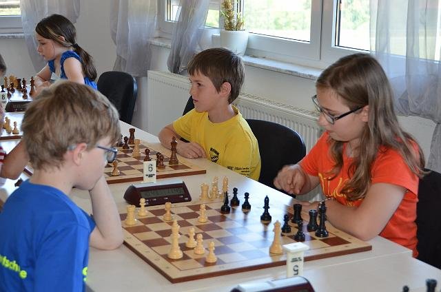 2013-06-Schach-Kids-Turnier-Klasse 3 und 4-137